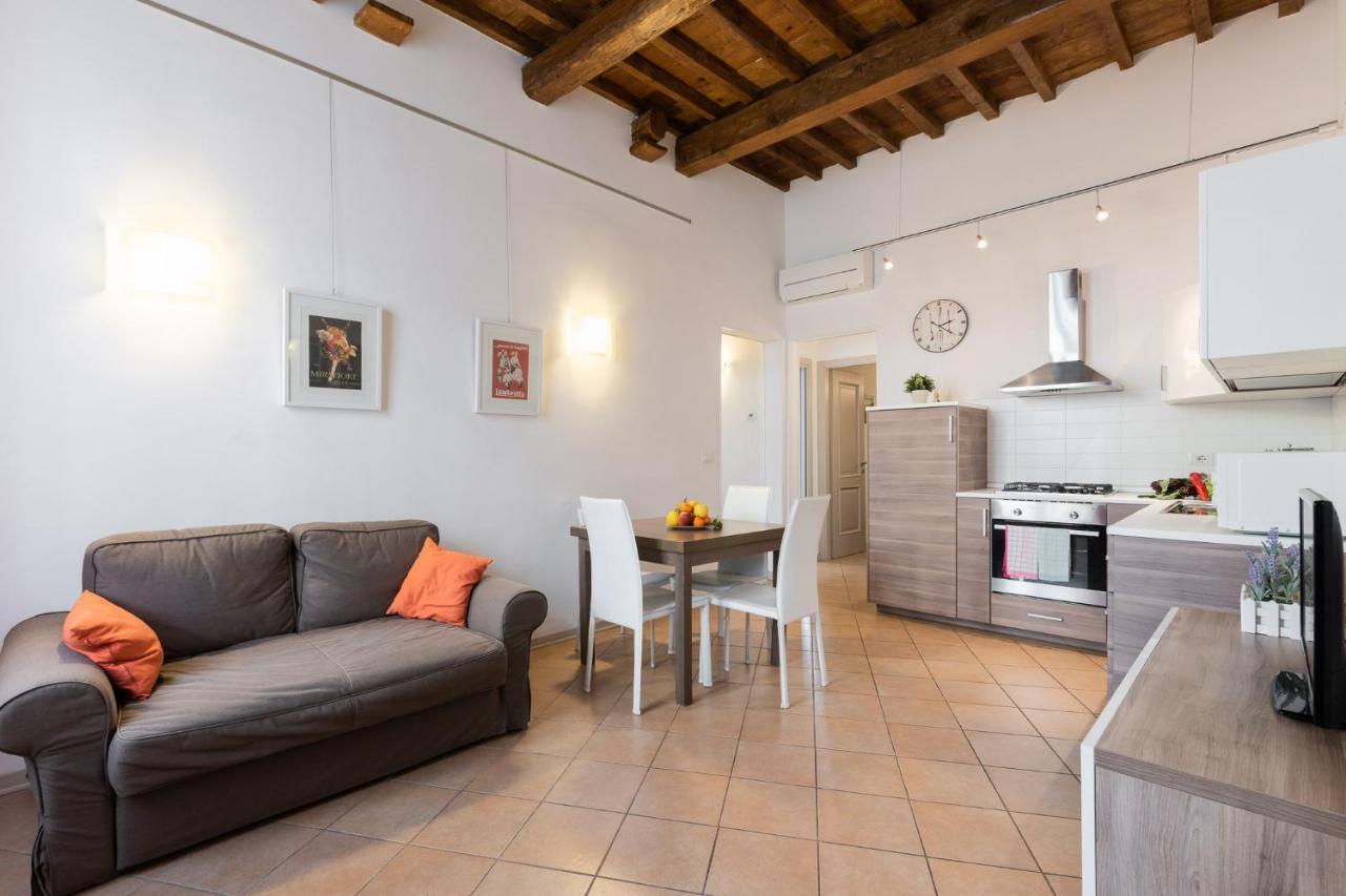 Roommo Beccaria Florenţa Exterior foto